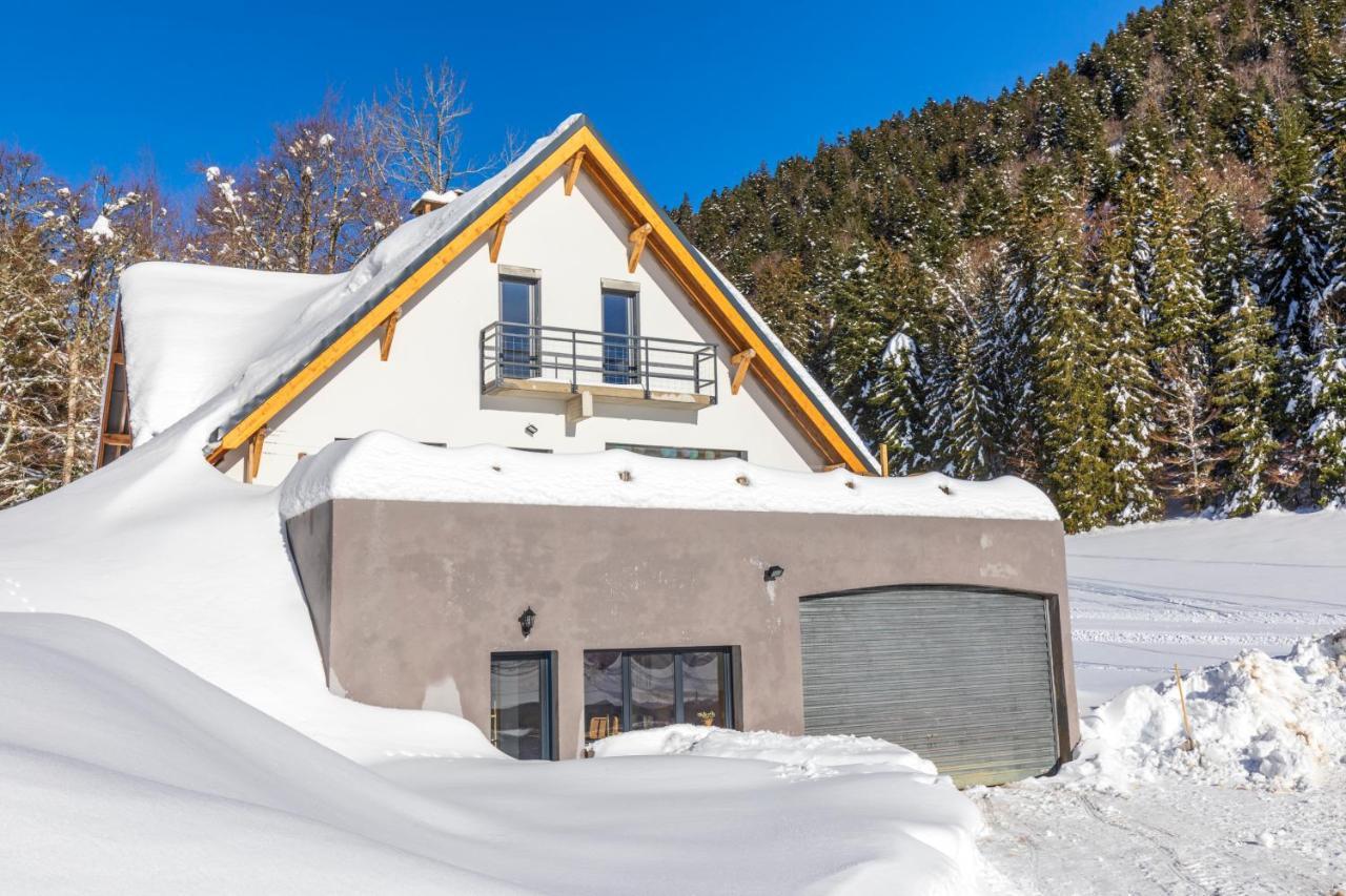 Ferienhaus La Resilience, Au Pied Des Pistes A *