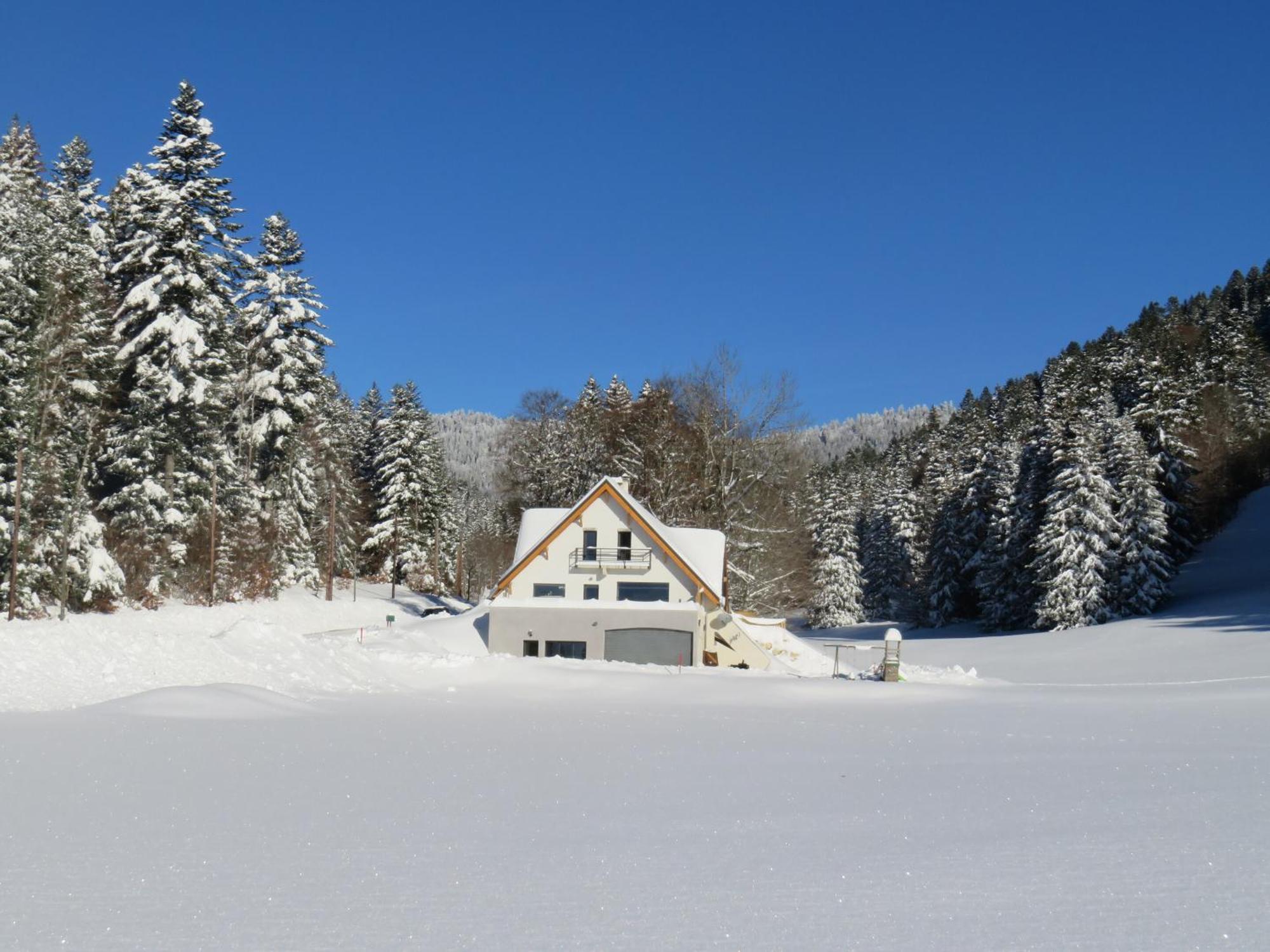 La Resilience, Au Pied Des Pistes A